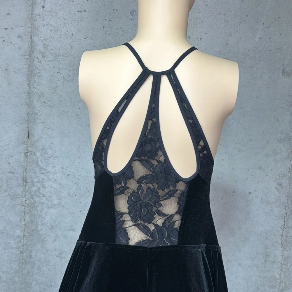 Free People goth Night Shade Black Velvet Lace Halter Fit & Flare Mini Dress S - Picture 3 of 7